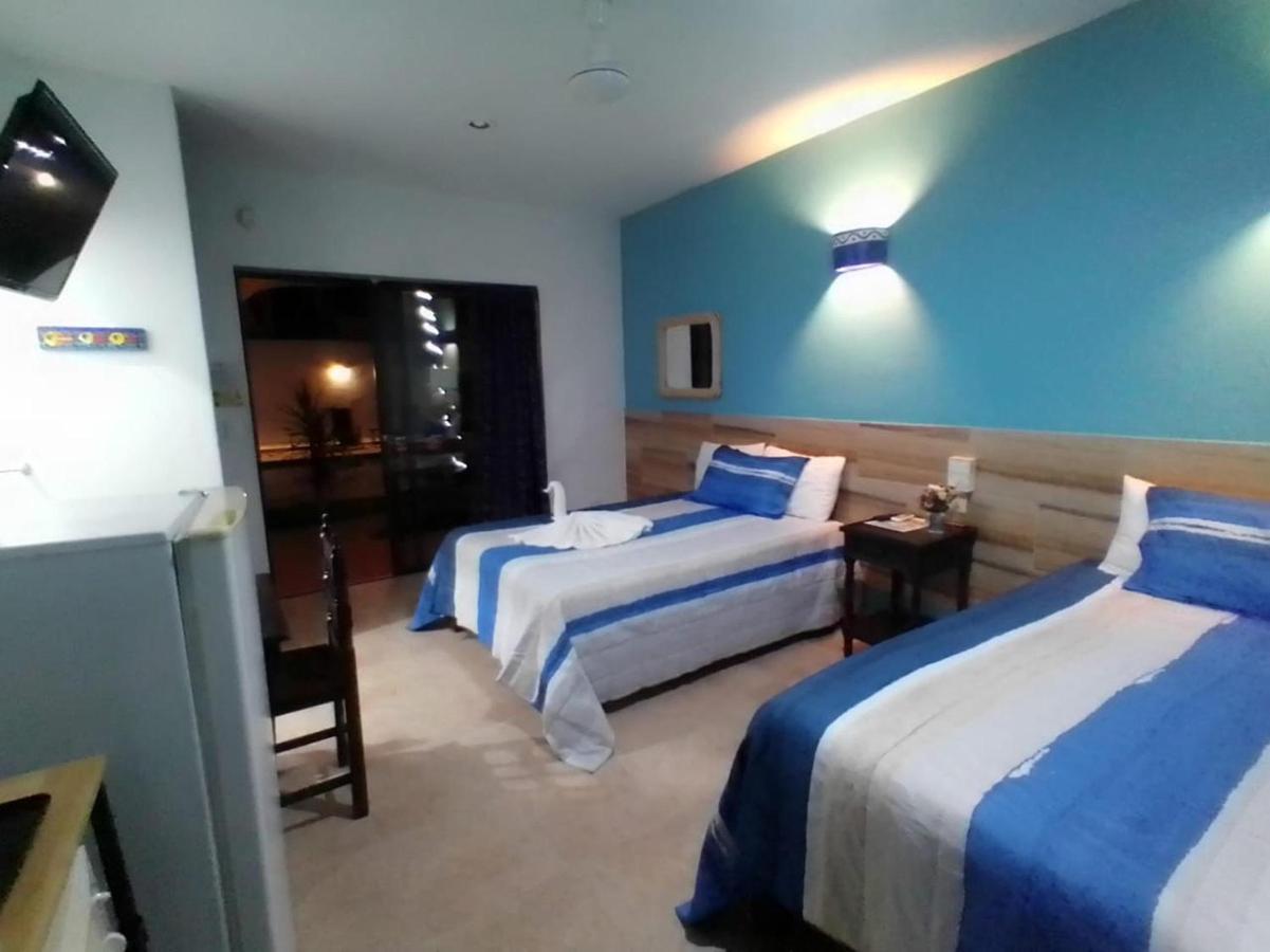 Hotel Acuario Playa Del Carmen Camera foto